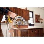 Sierra Circular Inalámbrica de 7-1/4″ (184mm) 20V MAX* (Solamente Herramienta) - Imagen 4
