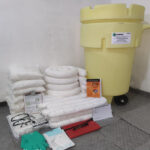 KIT ANTIDERRAME HIDROCARBUROS OVERPACK 50GLN