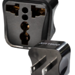 ADAPTADOR UNIVERSAL CON ENCHUFE PLANO