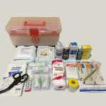 BOTIQUÍN EN MALETÍN DE PVC 16 PULGADAS OFICINA