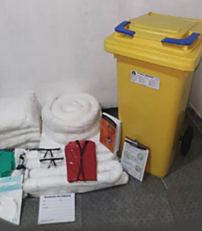 KIT ANTIDERRAME HIDROCARBUROS CONTENEDOR 120L