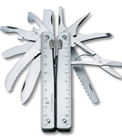 multiherramienta victorinox swisstool rs