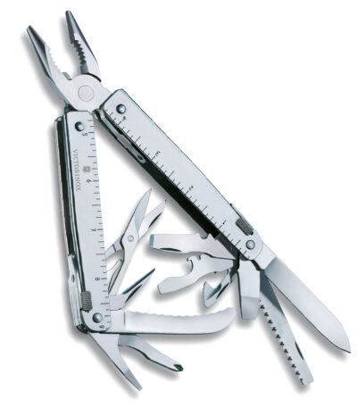 multiherramienta victorinox swisstool rs