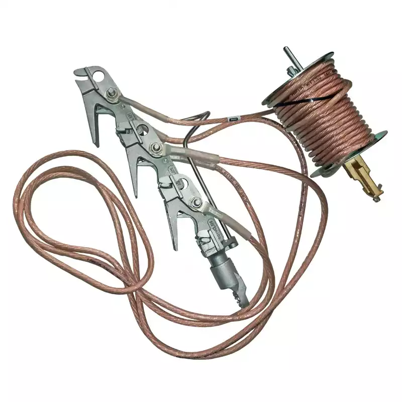 pat-autoclam-8ka.webp P.A.T. en Cortocircuito para Redes Aéreas - Imagen 1